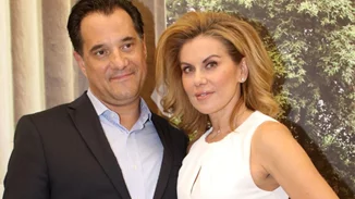 Ευγενία Μανωλίδου | Κομψή σε εκδήλωση στο κέντρο της Αθήνας