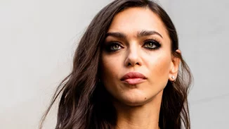 Τα κραγιόν που συνδυάζουν μεγάλη διάρκεια χρώματος και άνεση στα χείλη