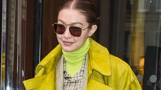 Επιστροφή στις πασαρέλες για την Gigi Hadid με νέο χρώμα μαλλιών