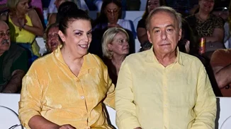 O Ανδρέας Μικρούτσικος λύγισε μιλώντας για την σύντροφό του