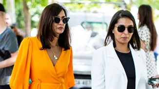 Μπήκε ο Ιούλιος | Τα πιο ωραία outfits για γυναίκες άνω των 50