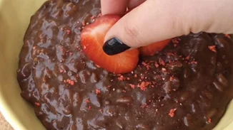 Ξεκινάει η νηστεία του Δεκαπενταύγουστου: Νηστίσιμο, σοκολατένιο ρυζόγαλο χωρίς ζάχαρη