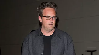 Farewell Throwback | Όταν ο Matthew Perry "συνομίλησε" με ένα μέλος της βασιλικής οικογένειας