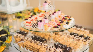 Εορτολόγιο: Ποιοι γιορτάζουν σήμερα, 27 Σεπτεμβρίου