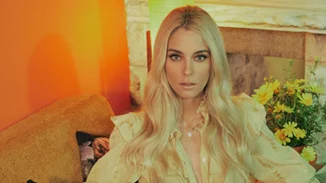 Η Δούκισσα Νομικού έγινε νονά | Η υπέροχη φωτογραφία με την κόρη της Αναστασία