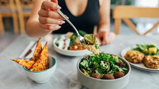 Πώς να λάβεις τα περισσότερα θρεπτικά συστατικά από το φαγητό σου