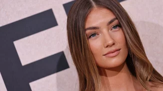 Το αντηλιακό προσώπου που αλλάζει χρώμα - και έχει εκατομμύρια αναζητήσεις στα social media