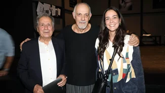 Μαριάννα Κιμούλη | Όπως δεν την έχουμε ξαναδει σε βραδινή έξοδο στο θέατρο