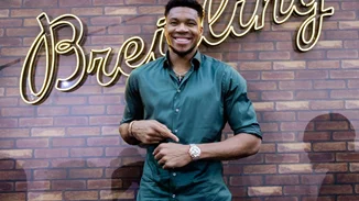 Δύο 'ωραίες' ώρες με τον Γιάννη Αντετοκούνμπο