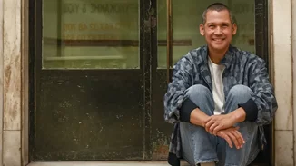 Επιστροφή στις ρίζες για τον Σωτήρη Κοντιζά | Φωτογραφίζει τα παιδιά του στην Ιαπωνία