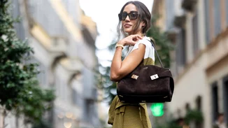 Lip Basting | Το viral hack των δερματολόγων στη Νέα Υόρκη για βελούδινα χείλη - που όντως δουλεύει