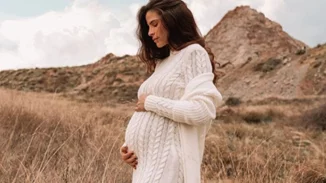 Χριστίνα Μπόμπα | Η εξομολόγηση της εγκυμονούσας: "Ήταν η πρώτη φορά που είδα τον Σάκη να λυγίζει"