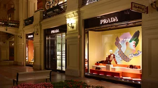 Prada και Puma κλείνουν τα καταστήματά τους στη Ρωσία