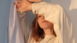 Στα 20, τα 30, τα 40 | Πώς η ηλικία μιας γυναίκας διαμορφώνει τον χαρακτήρα της