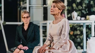 Αιμιλία Υψηλάντη | Δύναμη ψυχής μετά τον θάνατο της κόρης της - Το μήνυμά της πριν ανέβει ξανά στη σκηνή