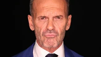 Πέτρος Κωστόπουλος | Η φωτογραφία μέσα από το διαμέρισμά του & η λεπτομέρεια που μας έκανε να ταυτιστούμε μαζί του