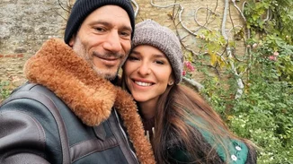 Στο υπέροχα στολισμένο σπίτι της Εριέττας Κούρκουλου Λάτση | Τα χειροποίητα στολίδια και η αναφορά στην οικογένειά της