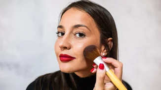 Τα πολυτελή bronzers που αξίζει να αποκτήσεις στις εκπτώσεις