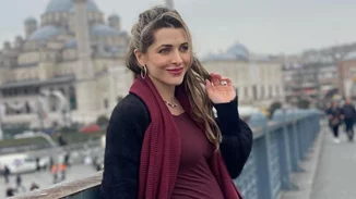 Βασιλική Τρουφάκου | Με φουσκωμένη κοιλίτσα στην Αγία Σοφιά