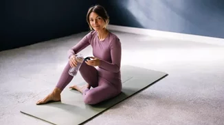 Ύψος | Η απλή ρουτίνα γιόγκα που μπορεί να σε ψηλώσει – στην ενήλικη ζωή