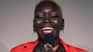 "Είτε είναι έργο τέχνης είτε τέρας της φύσης, είναι ένα όμορφο θέαμα"