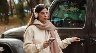 Κομψή με αθλητικά ρούχα | Οι Ελληνίδες celebrities που αποδεικνύουν ότι το athleisure look είναι hot