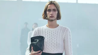 10 fashion insider approved τρόποι για να φορέσεις το πλεκτό φόρεμα