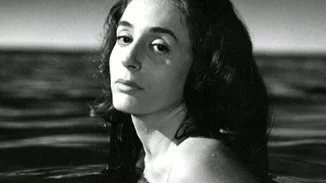 Έλλη Λαμπέτη | Η μάχη με τον καρκίνο, η απαγωγή της κόρης της και ο άδοξος έρωτας με τον Δημήτρη Χόρν