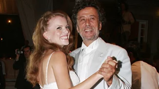 Μία νύφη... δύο νυφικά | Ο υπέροχος γάμος του Μάκη Τριανταφυλλόπουλου και της Κιμ Κίλιαν 19 χρόνια πριν