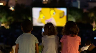 Υπαίθριες κινηματογραφικές προβολές στο Ξέφωτο του Νιάρχου