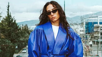 Η Νάντια Ράπτη στο Missbloom | "Να φοράς αυτό που σου ταιριάζει και όχι αυτό που είναι της μόδας"