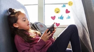 Ο κώδικας των emojis που χρησιμοποιούν οι έφηβοι και αγνοούν οι γονείς