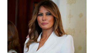 Τα απομνημονεύματα της Μελάνια Τραμπ θα κυκλοφορήσουν το φθινόπωρο