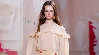 Butter Yellow | Πώς θα φορέσεις με στιλ την πιο chic απόχρωση της άνοιξης