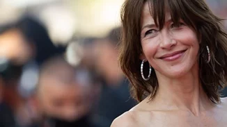 Sophie Marceau | Το Bond Girl με τα δυστυχισμένα εφηβικά χρόνια