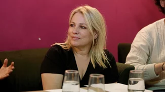 Μαριάννα Τουμασάτου | "Έχω παίξει ξύλο στον δρόμο. Έχω φτάσει στο νοσοκομείο"