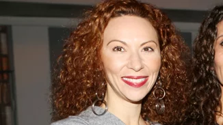 Δώρα Χρυσικού | "Φανατισμένοι με τραβούσαν από τα μαλλιά να με ρίξουν στο ποτάμι - Ήταν τρομακτικό"