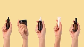 Άργιλος, ενεργός άνθρακας κ.ά | Τα πιο "επικίνδυνα" ενεργά συστατικά στο skincare