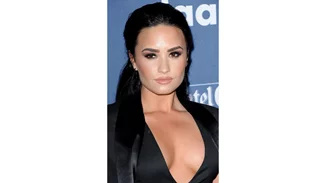 Demi Lovato | Μόλις λάνσαρε το πρώτο φυλετικά ουδέτερο sex toy
