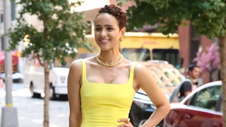 Πέντε τρόποι για να φορέσεις έντονα χρώματα χωρίς να αποτύχεις