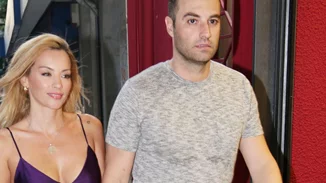 Κώστας Φραγκολιάς | Η σπάνια φωτογραφία με την κούκλα σύντροφό του