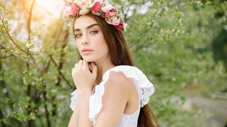 Τα ανοιξιάτικα χρώματα στο μακιγιάζ που θα σου φτιάξουν τη διάθεση