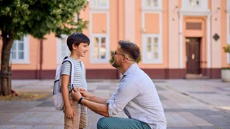 Η μεγάλη επιστροφή στα θρανία – Οδηγός επιβίωσης για γονείς και παιδιά