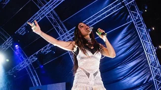 Η Μαρίνα Σάττι στο Φεστιβάλ Πορτοκαλιάς στα Κύθηρα