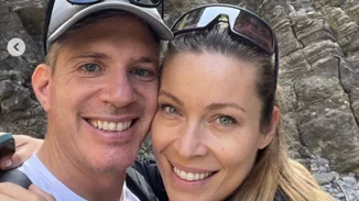 Μαριέττα Χρουσαλά - Λέων Πατίτσας | Διέσχισαν το Φαράγγι της Σαμαριάς