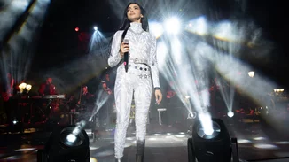 Aναστασία | Το outfit της τραγουδίστριας είχε την υπογραφή διάσημου Έλληνα σχεδιαστή