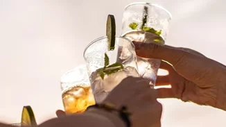 Οι Ευρωπαίοι παραμένουν οι μεγαλύτεροι καταναλωτές αλκοόλ παγκοσμίως