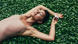 Οι 6 eco-friendly δεσμεύσεις που μπορείς να ακολουθήσεις στην καθημερινή ρουτίνα ομορφιάς σου