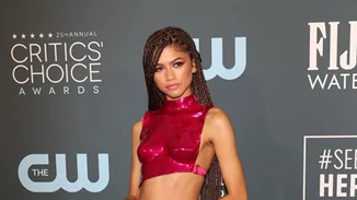 Η Zendaya αποδεικνύει πως είναι το πραγματικό fashion icon στο κόκκινο χαλί