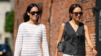 5 στιλ παπουτσιών που ταιριάζουν τέλεια με τις καλοκαιρινές φούστες σου